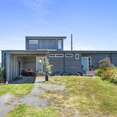 Sunset Over Kapiti - Waikanae Holiday Home Exterior photo