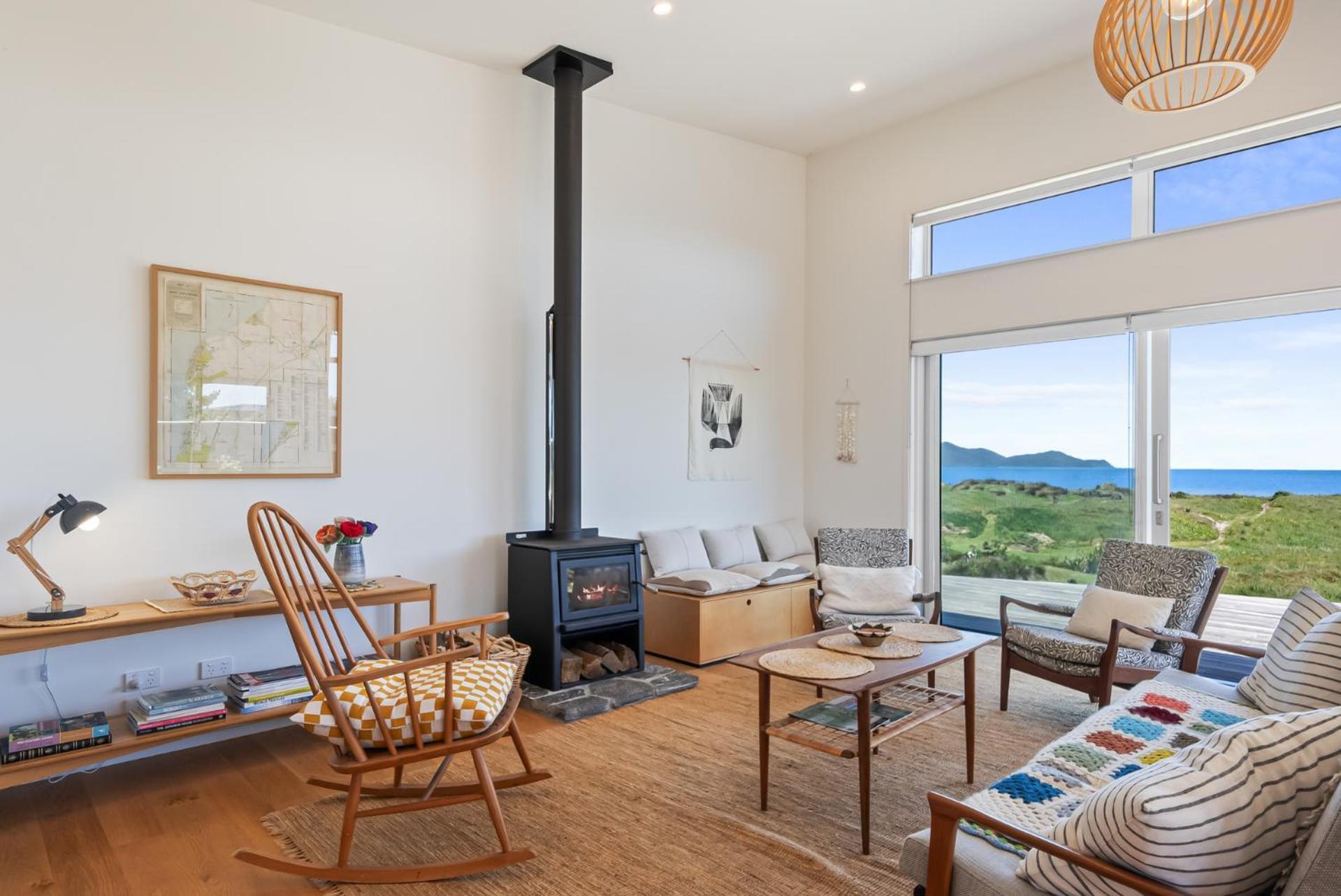 Sunset Over Kapiti - Waikanae Holiday Home Exterior photo