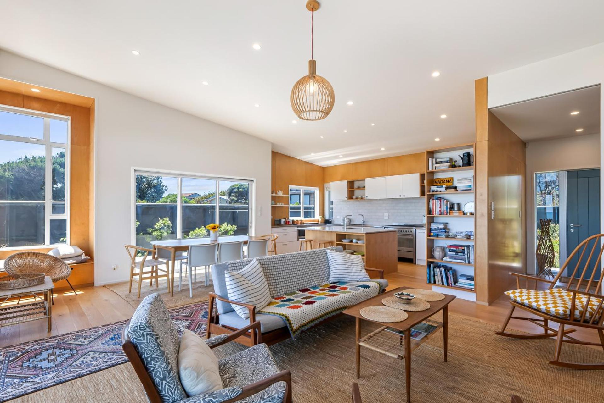 Sunset Over Kapiti - Waikanae Holiday Home Exterior photo